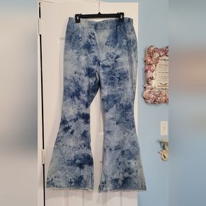 Tie dye jeans size 12p